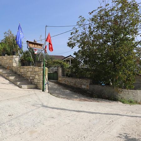Villa Rexho Berat Buitenkant foto