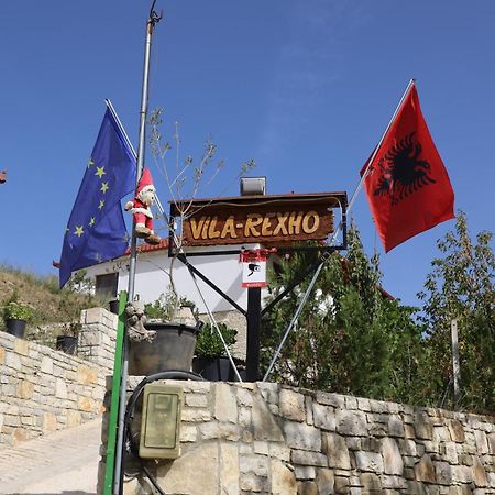 Villa Rexho Berat Buitenkant foto