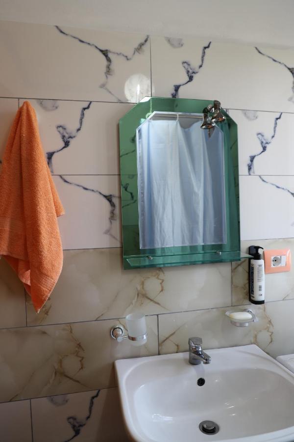Villa Rexho Berat Buitenkant foto