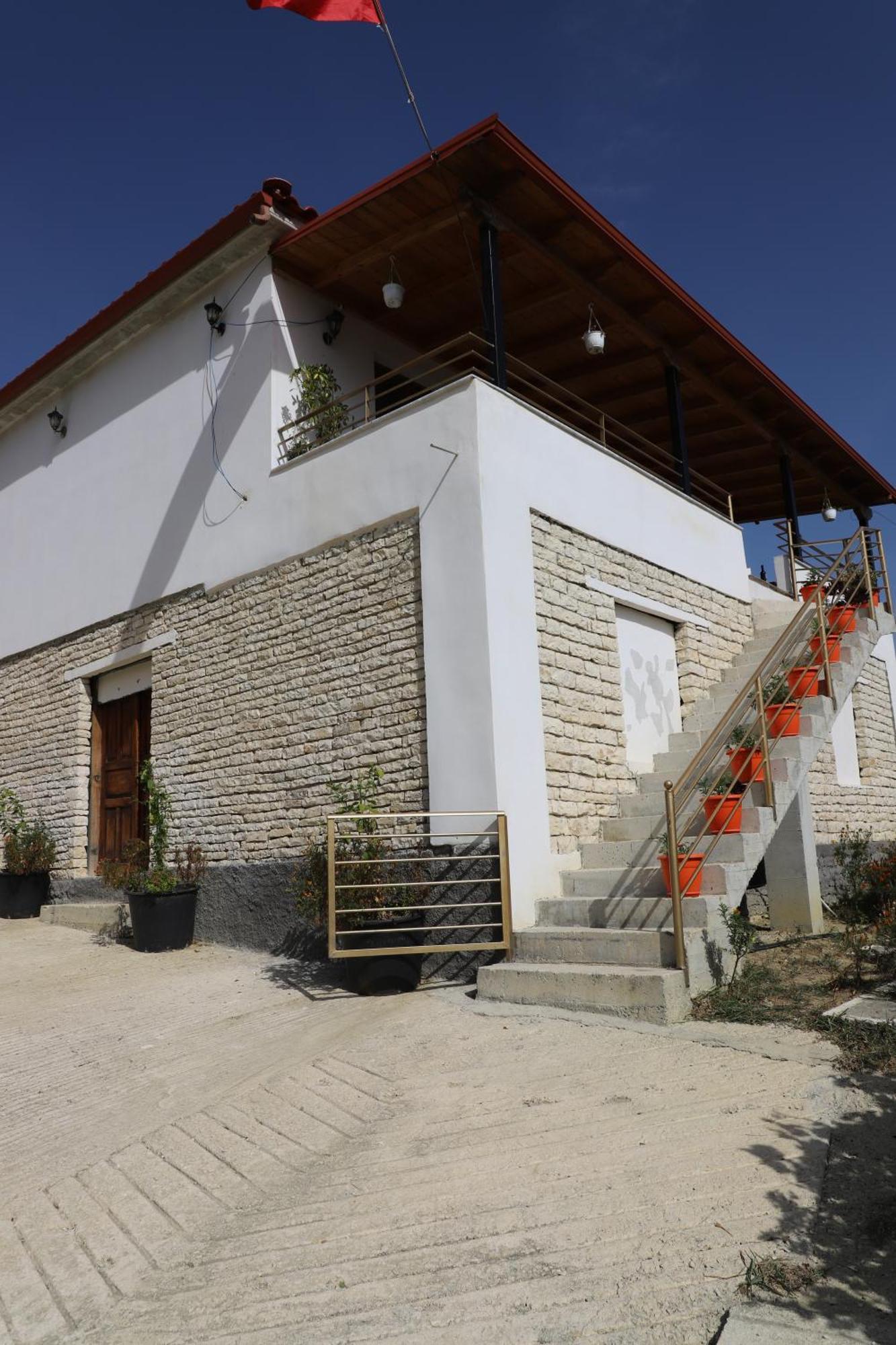 Villa Rexho Berat Buitenkant foto