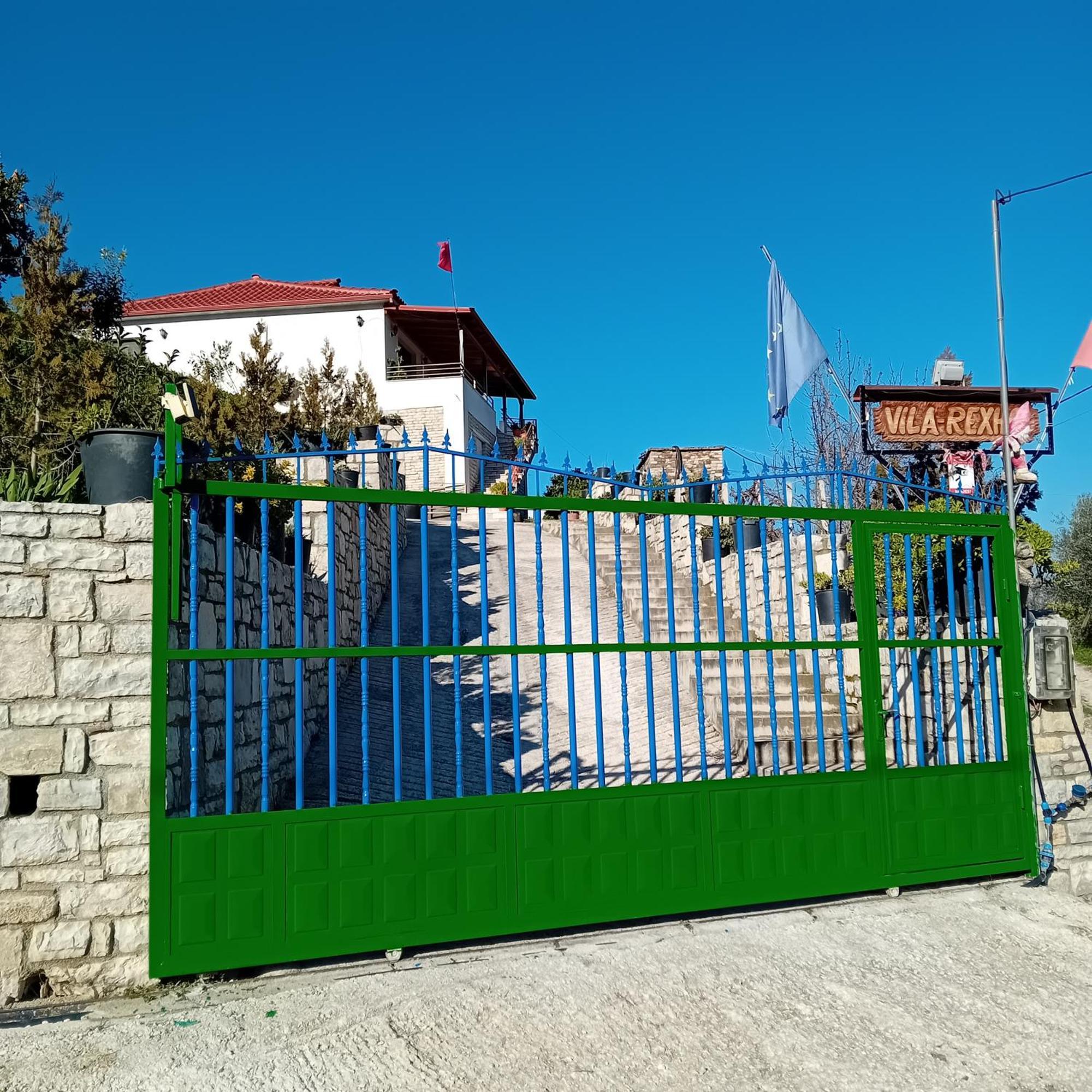 Villa Rexho Berat Buitenkant foto