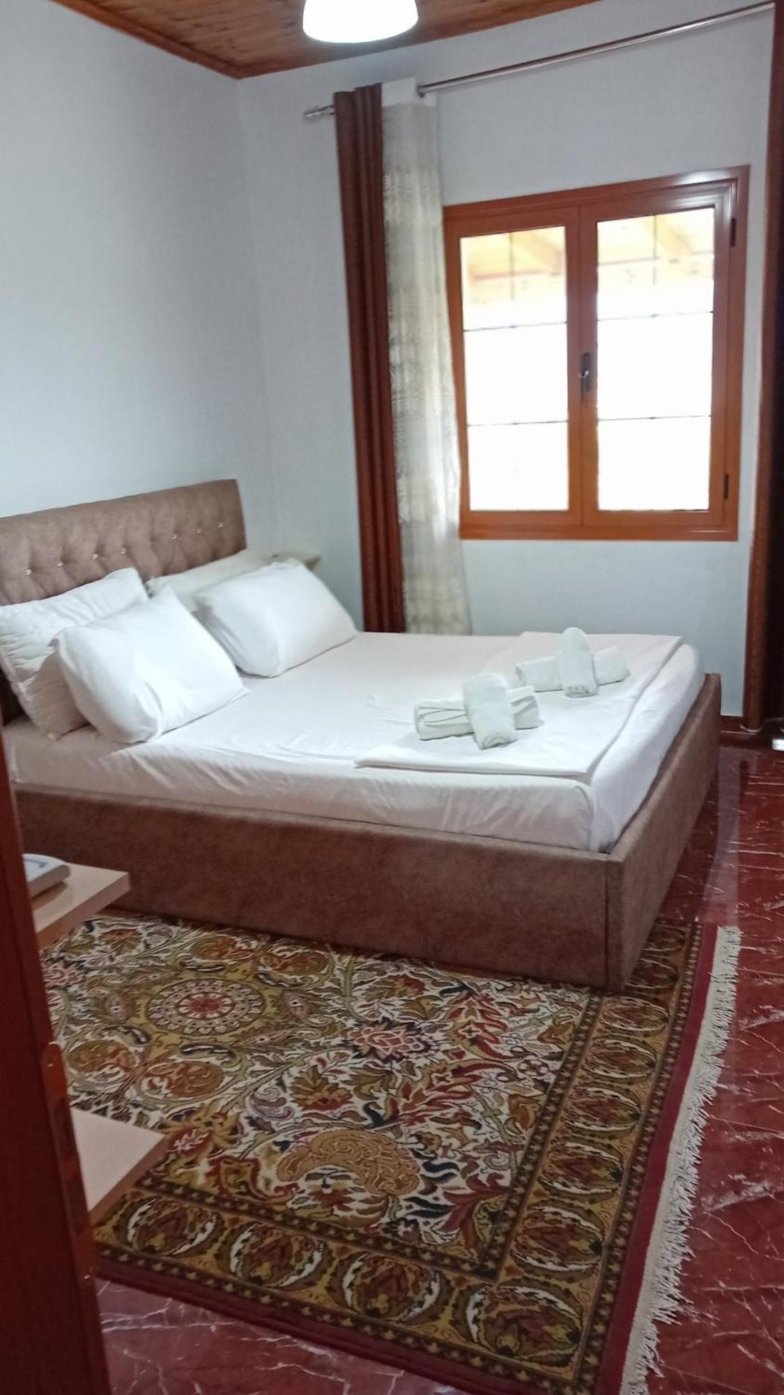 Villa Rexho Berat Buitenkant foto